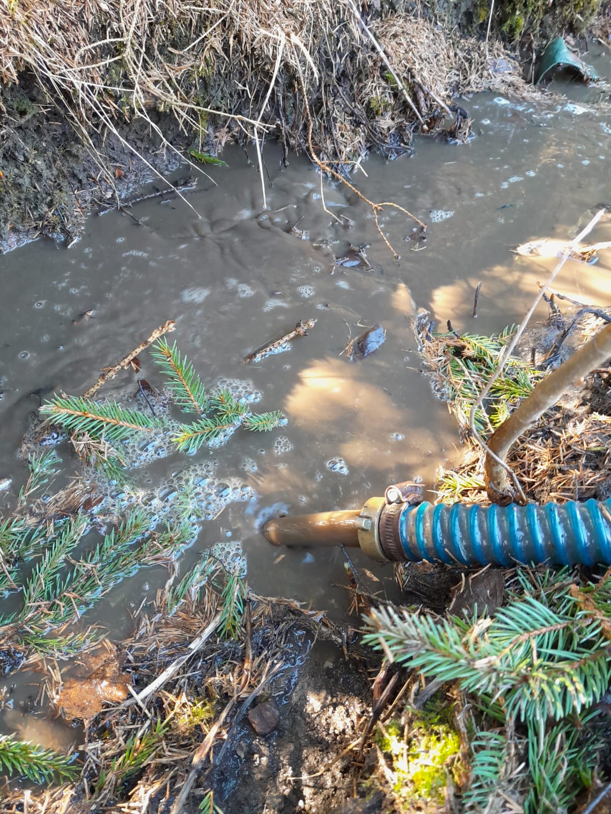Kaivon pohjasakan poisto
