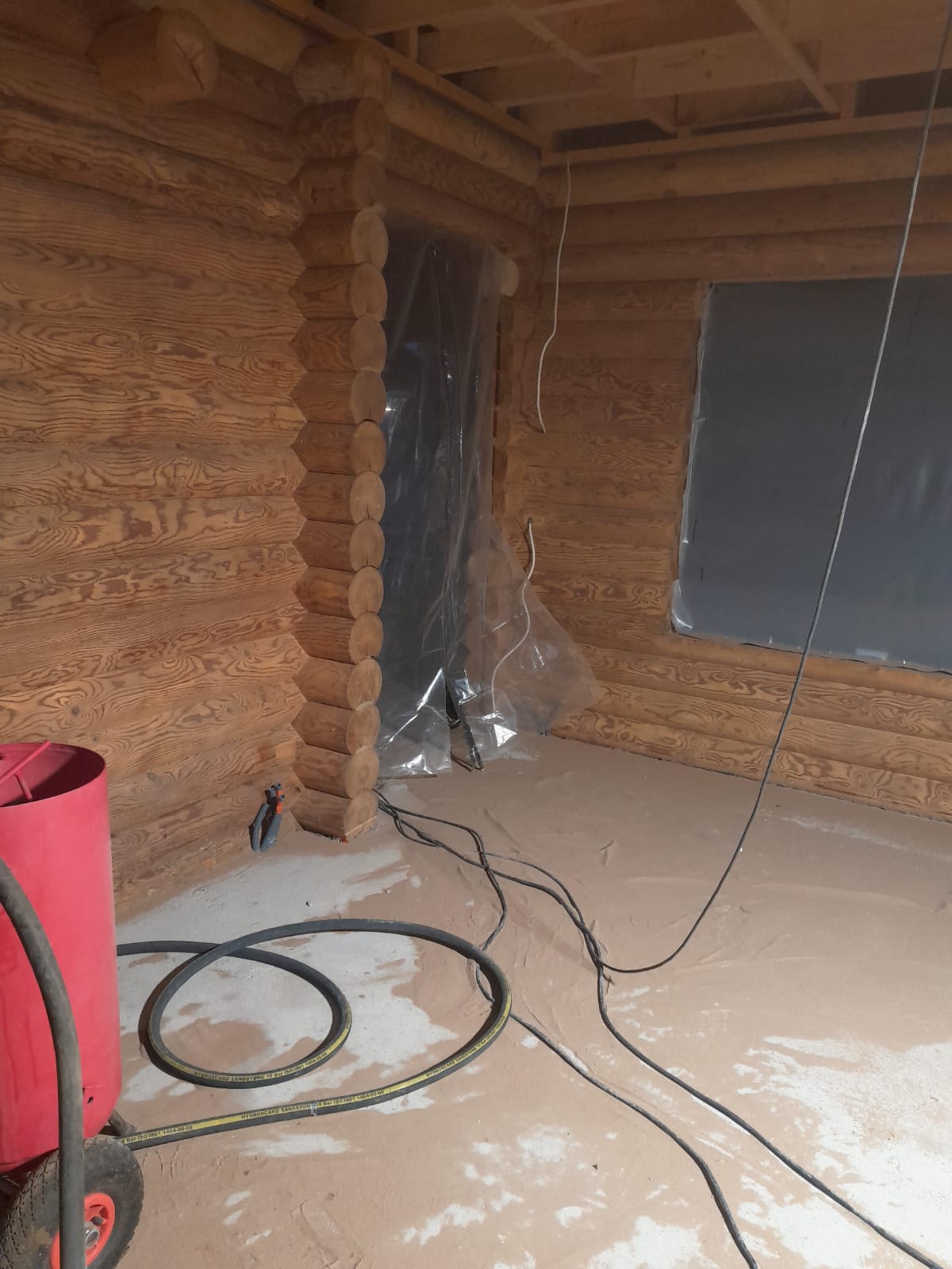 Hirsien puhalluspuhdistus